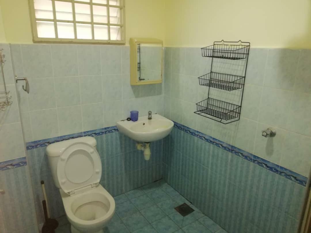 Sweethome For Travelers Seremban Exterior foto